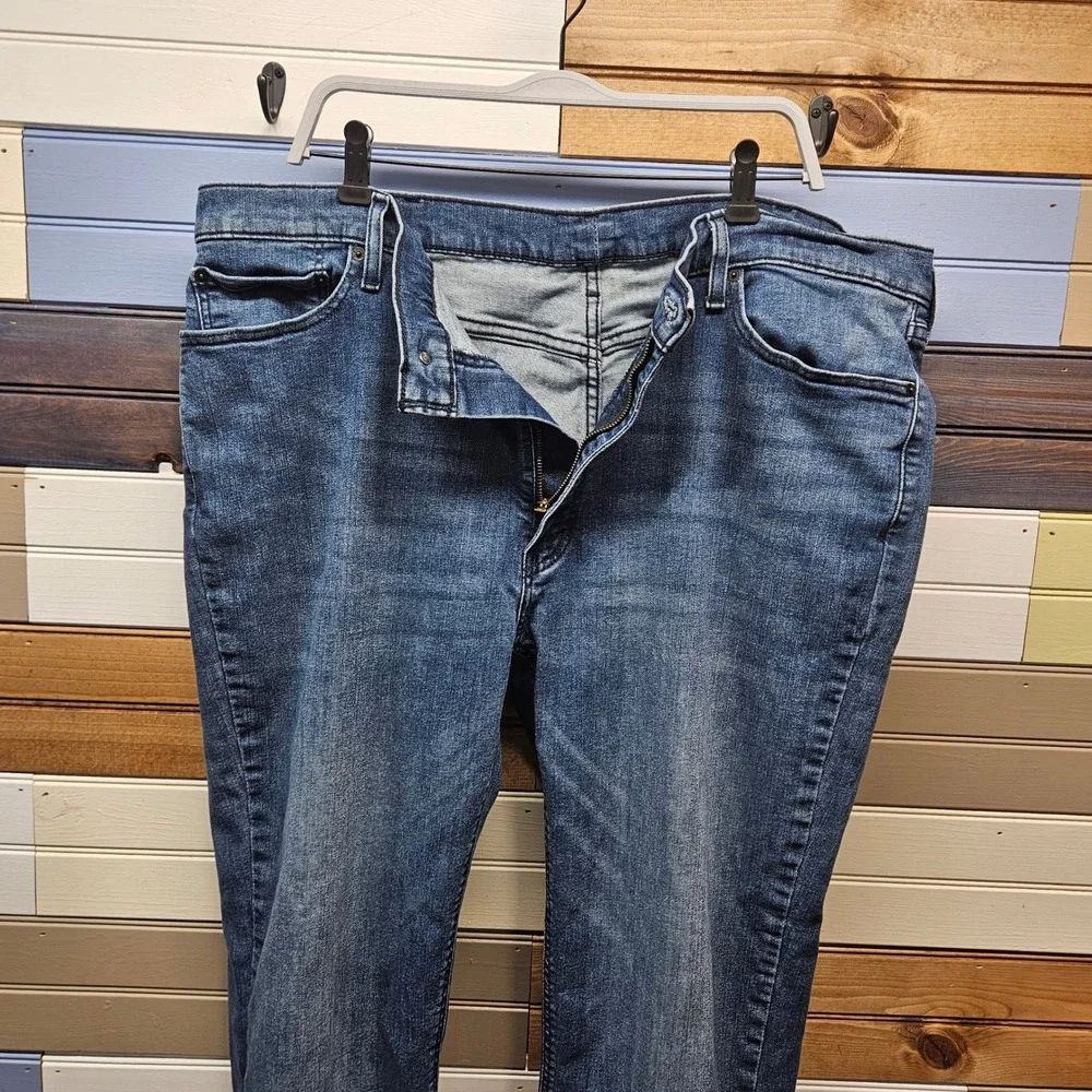 Levis 541 Athletic Taper Mens Blue Denim Jeans W44 L32 Medium Wash 185/112C